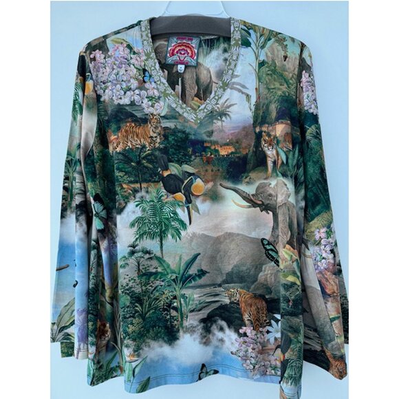 Johnny Was Rawi Janie Favorite Kimono Sleeve Tee Shirt Wild Animal Green Top NEW - Picture 5 of 10
